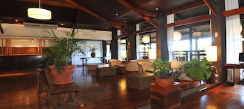 raices esturion hotel