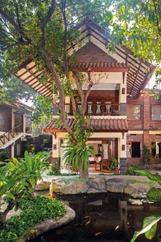 duta garden boutique villa