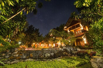 duta garden boutique villa