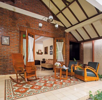 duta garden boutique villa