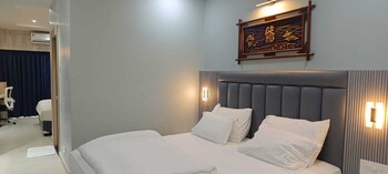 hotel lee garden near blue flag beach 500 mtrs puri