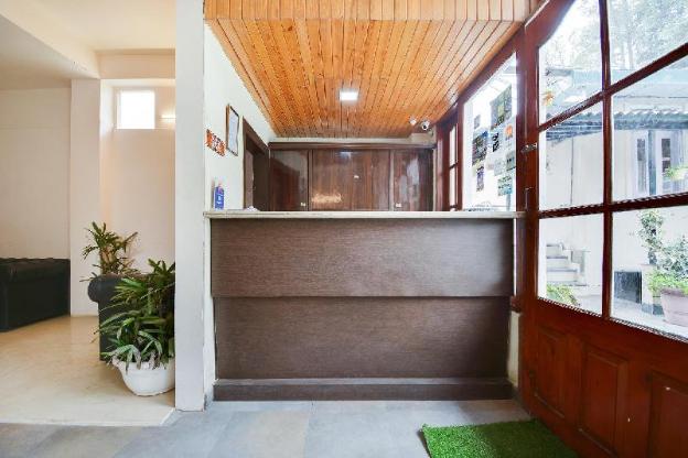 hotel aangan regency