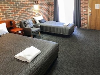 the leeton heritage motor inn