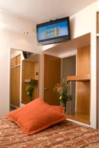 sarmiento palace hotel