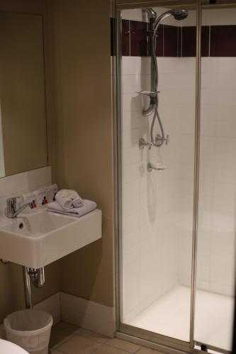 Windsor Castle Hotel,East Maitland>>Bolwarra,3 star