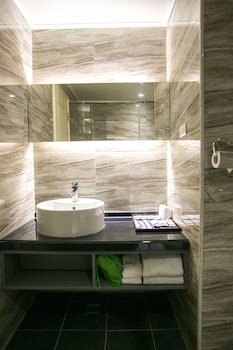 huang shin business hotel shan ah branch