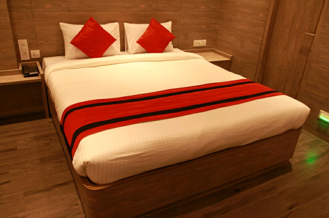 all fresco hotel