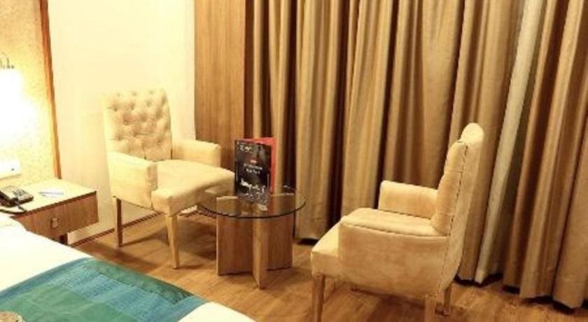 all fresco hotel