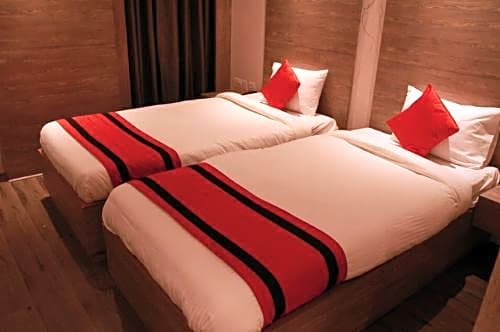 all fresco hotel