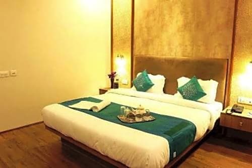 all fresco hotel