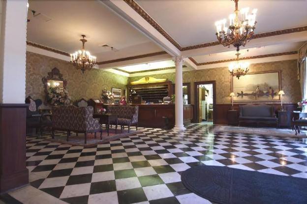 le richelieu hotel
