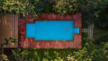 century resort dandeli