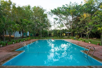 century resort dandeli