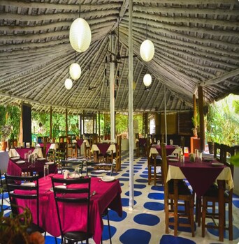 century resort dandeli