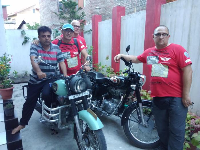 hotel fabulous kashmir