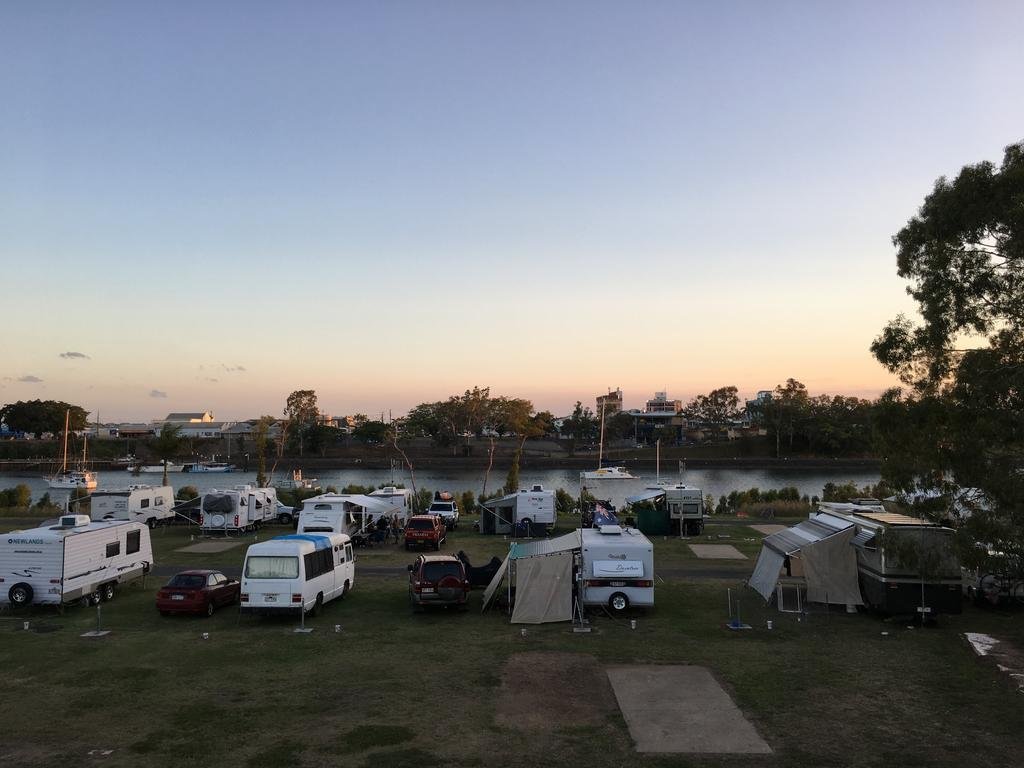 Aaok Riverdale Caravan Park,Bundaberg North>>Bundaberg,2 star