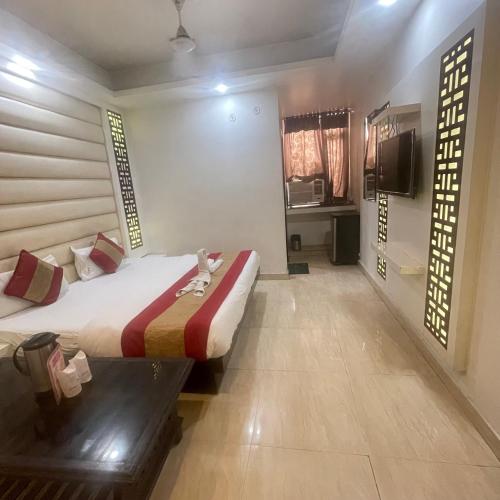 hotel suzi international