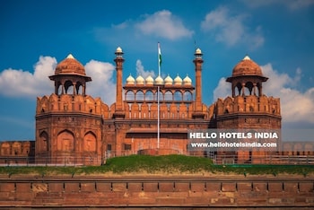 hotel suzi international