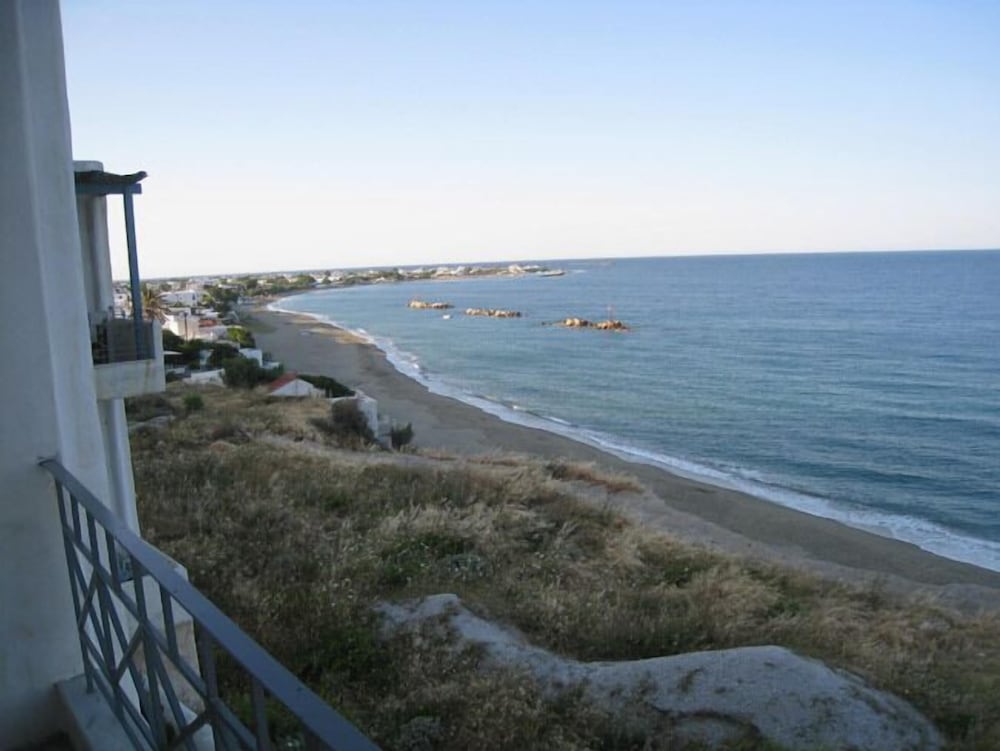skyros