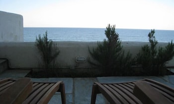 skyros