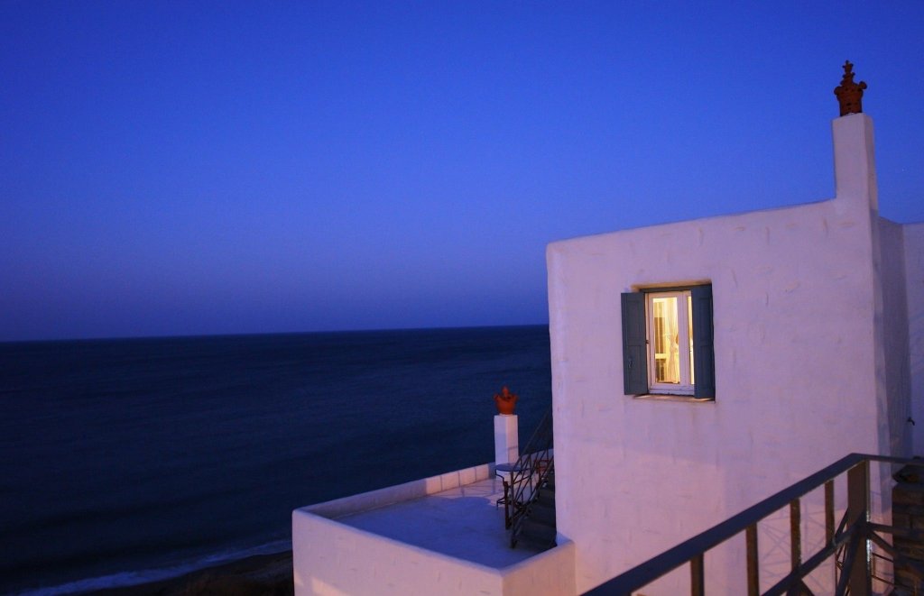 skyros