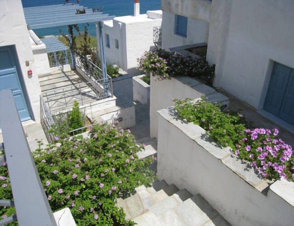 skyros