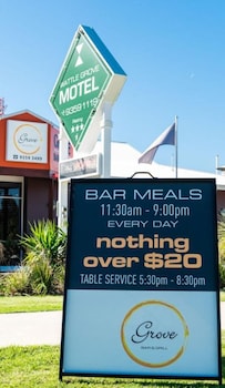 wattle grove motel