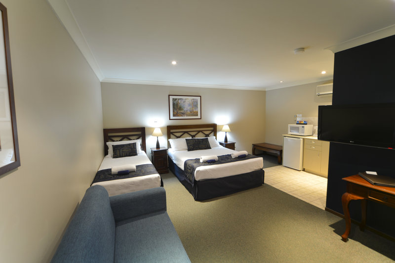 wattle grove motel