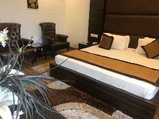 hotel riya palace by standards
