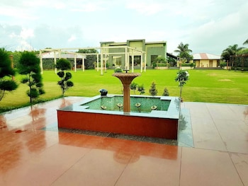 hotel riya palace by standards