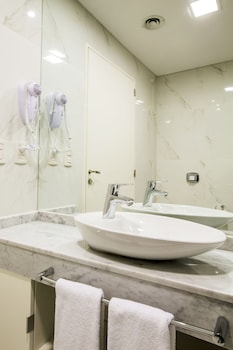 flaat recoleta plaza