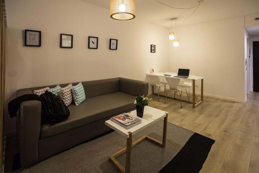 flaat recoleta plaza