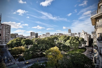 flaat recoleta plaza