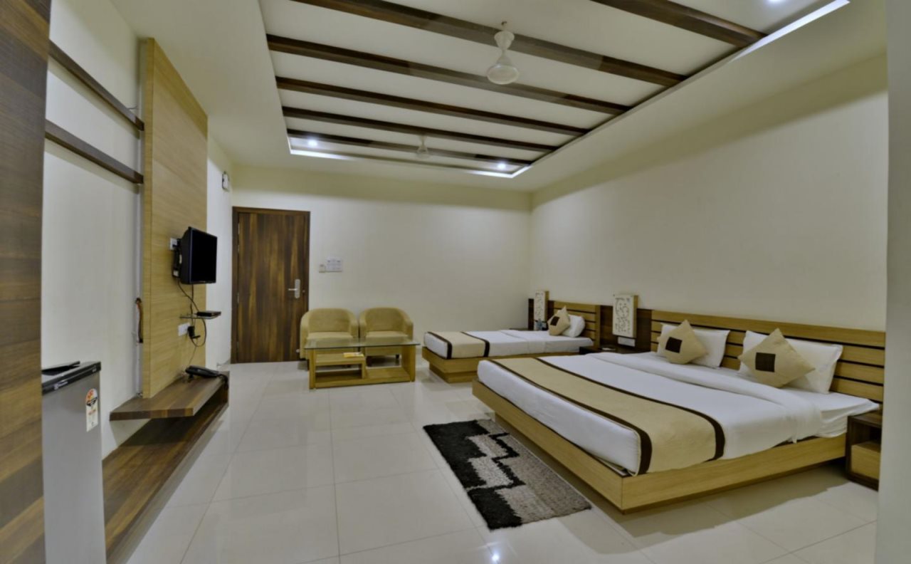 meghdoot hotel and resorts