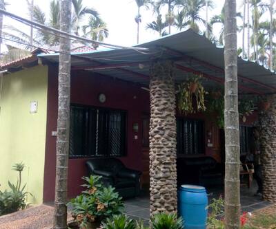 The Last Resort,,1 star