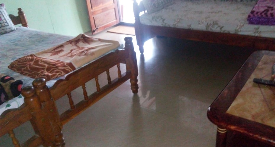 The Last Resort,,1 star