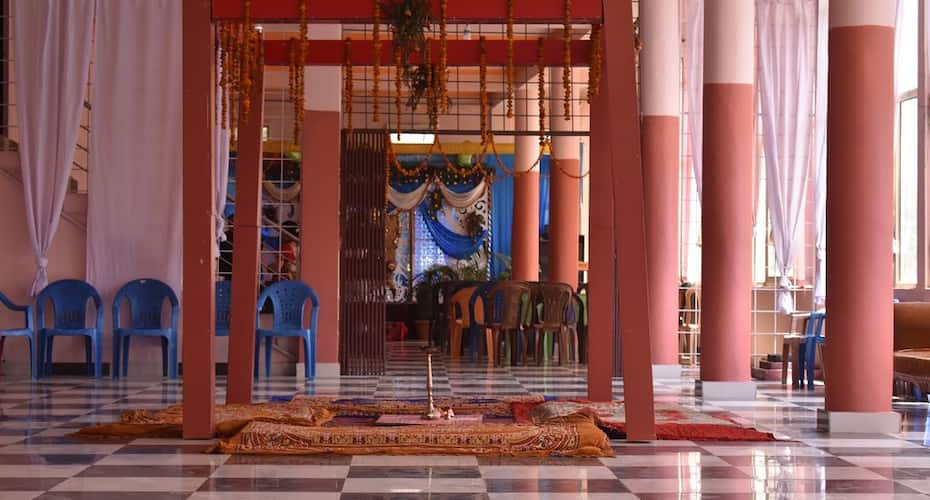 hotel narendra palace