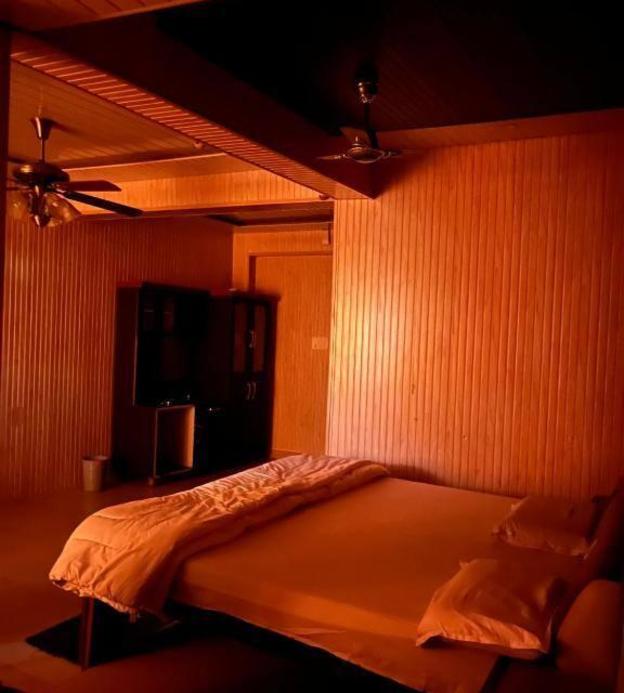 hotel narendra palace