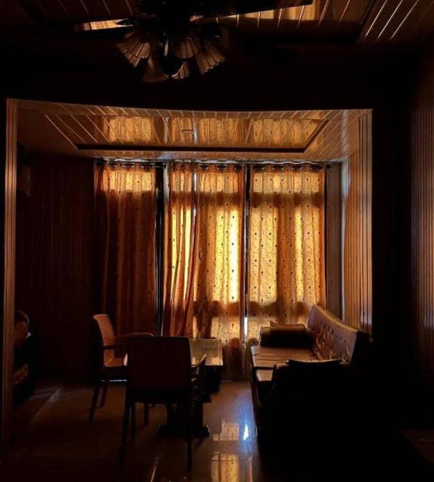 hotel narendra palace