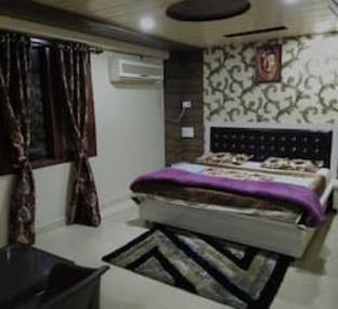 hotel narendra palace