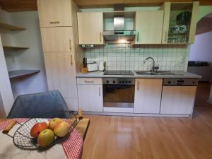 Brandgut - Vor Freude Gluhen,Lofer>>Kitzbühel,3 star