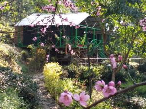 tathaghat farm guest house