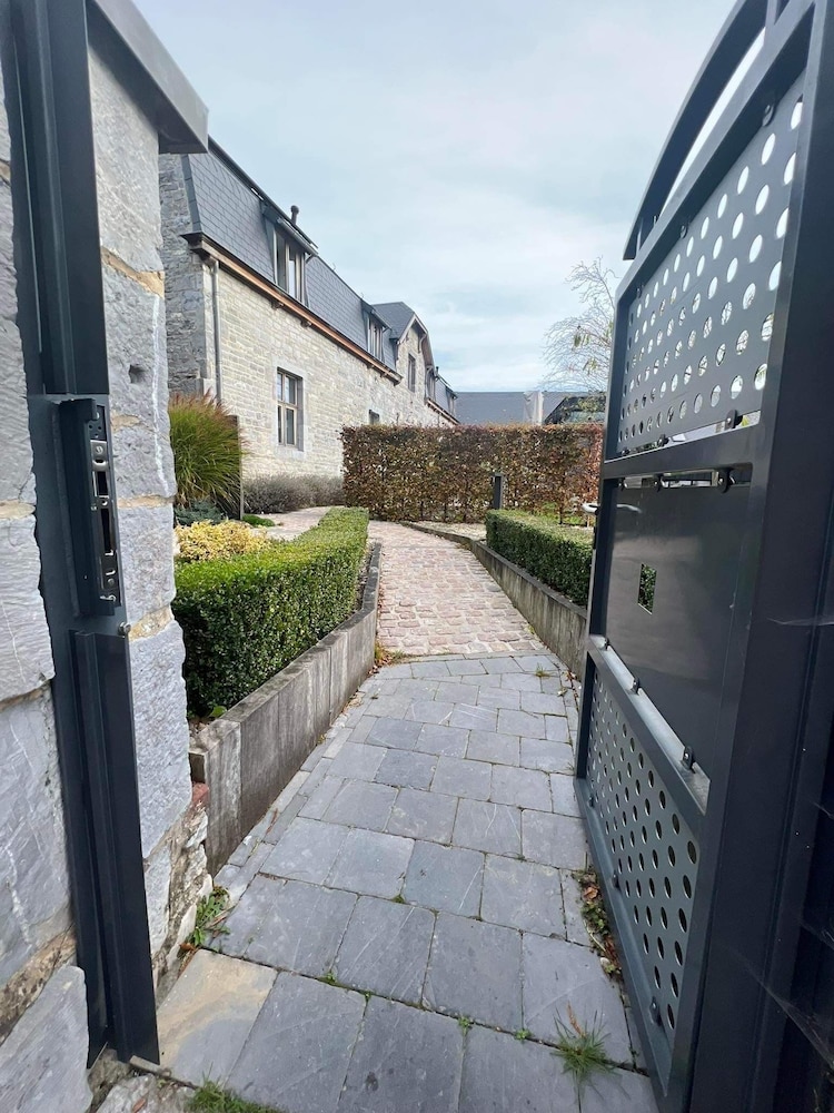 le presbytere de sautour