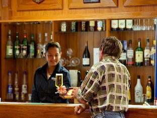 distinction mackenzie country hotel