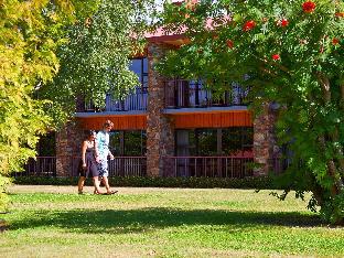 distinction mackenzie country hotel