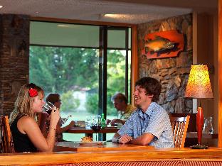 distinction mackenzie country hotel