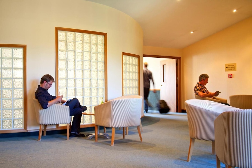 distinction mackenzie country hotel