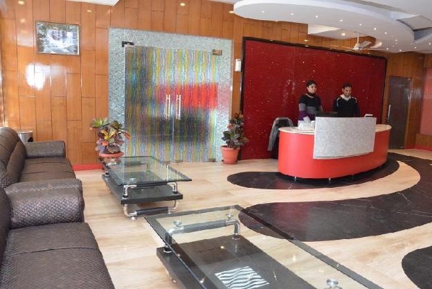 hotel chopra residency