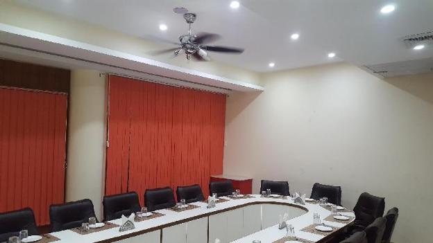 hotel chopra residency