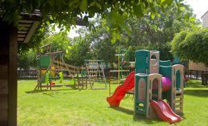 malama beach holiday village